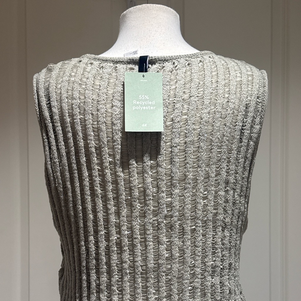 Divided Light Green Ribbed Tank Top - Picture 6 of 8